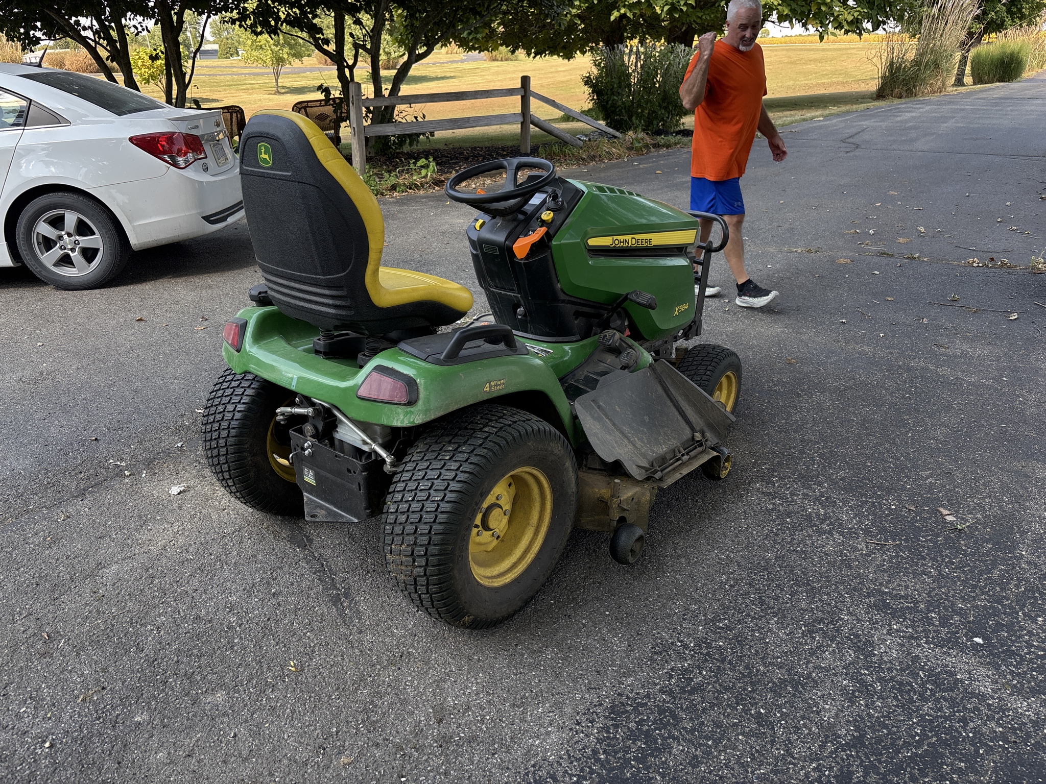 Used 2016 John Deere X584 Lawn & Garden Tractors at Koenig Equipment in Oxford, OH - PhotoXL7