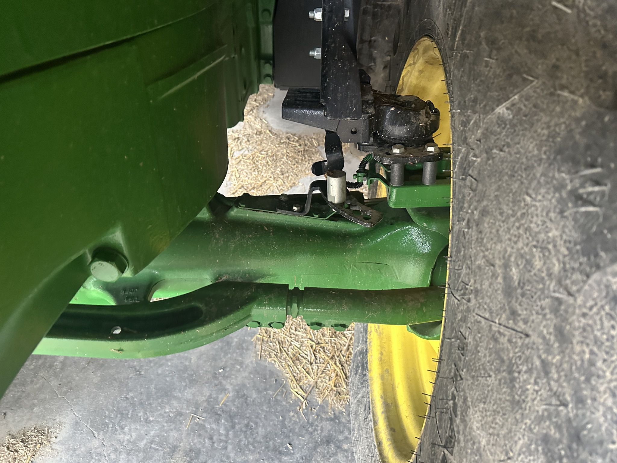 2022 John Deere 7R 210 Image 4