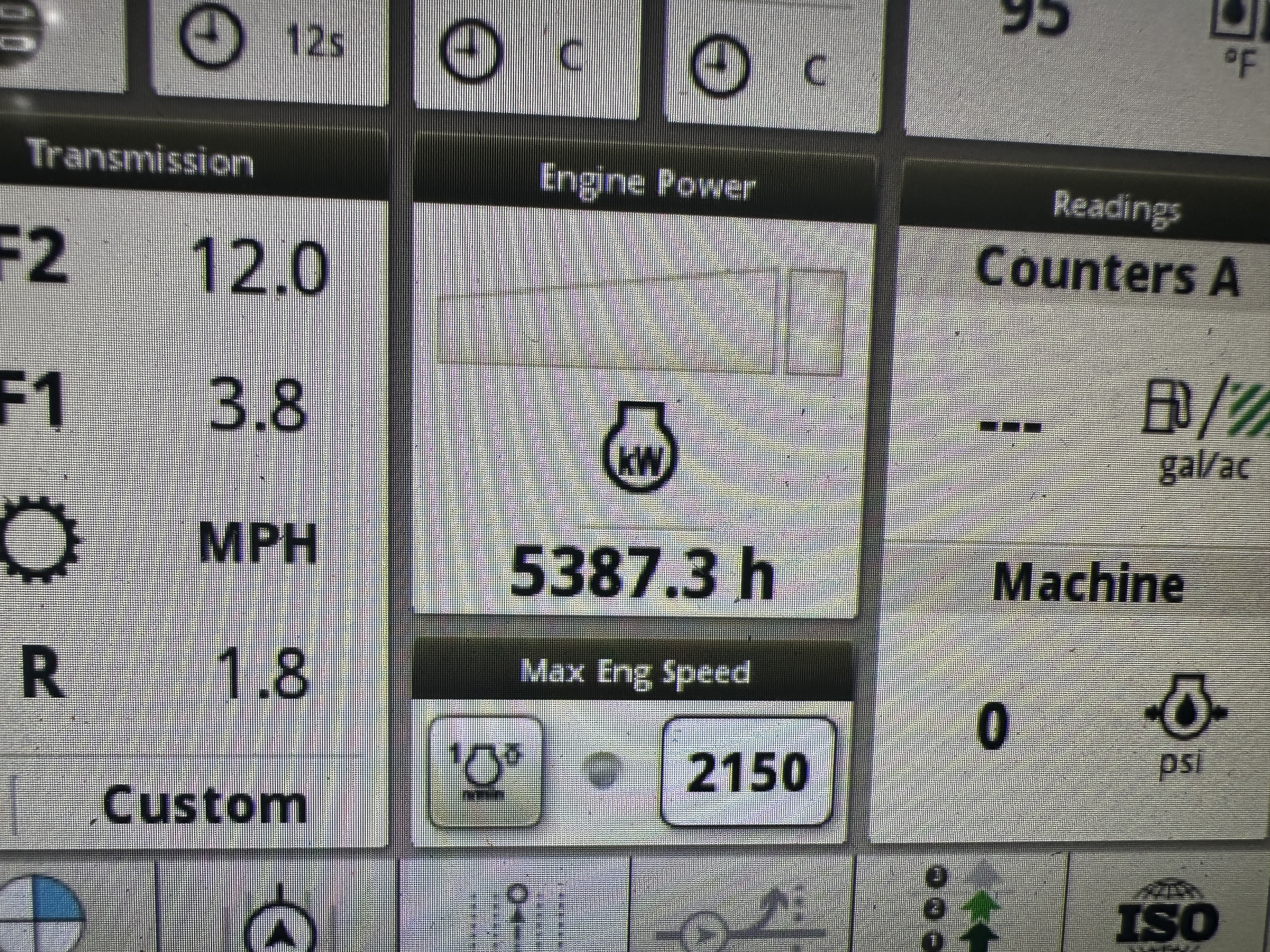 2022 John Deere 7R 210 Image 12