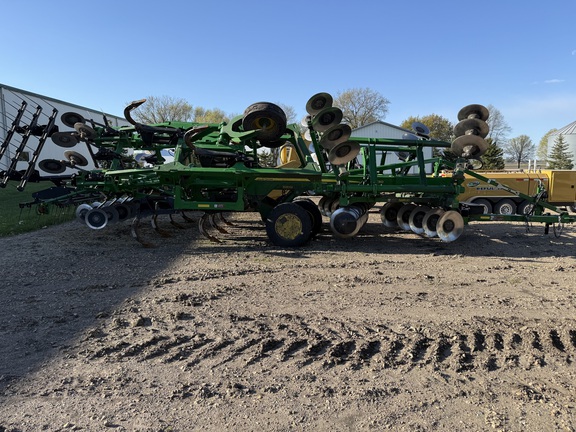 2025 John Deere 2730 - Photo3