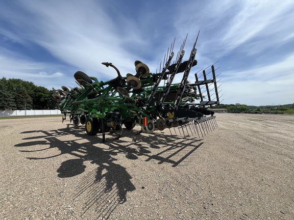 2025 John Deere 2730 - Photo7
