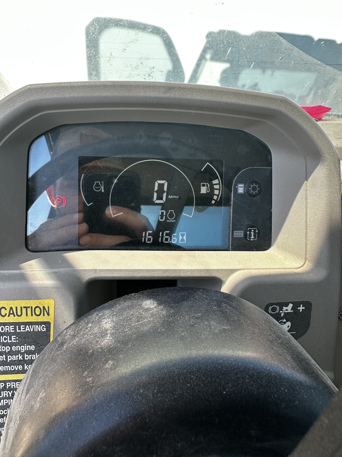 2018 John Deere XUV 835R Image 6