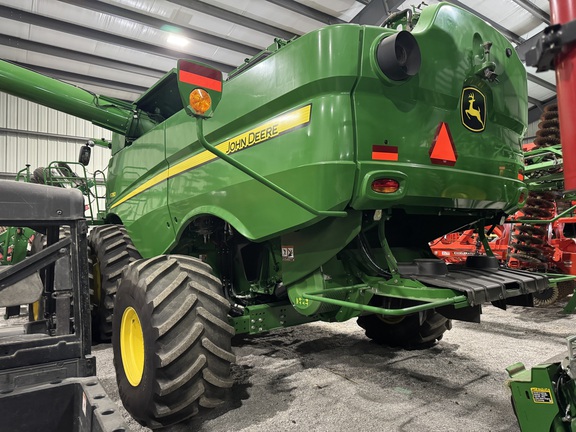 Photo of 2023 John Deere S780