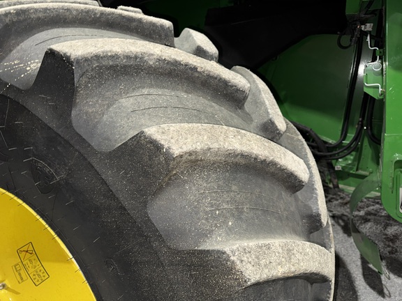 Photo of 2023 John Deere S780