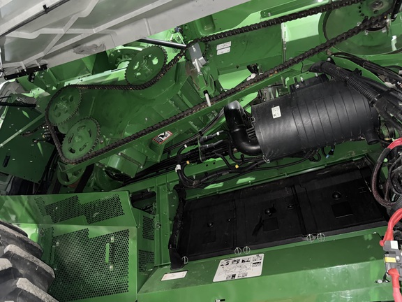 Photo of 2023 John Deere S780