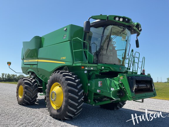 Photo of 2023 John Deere S780