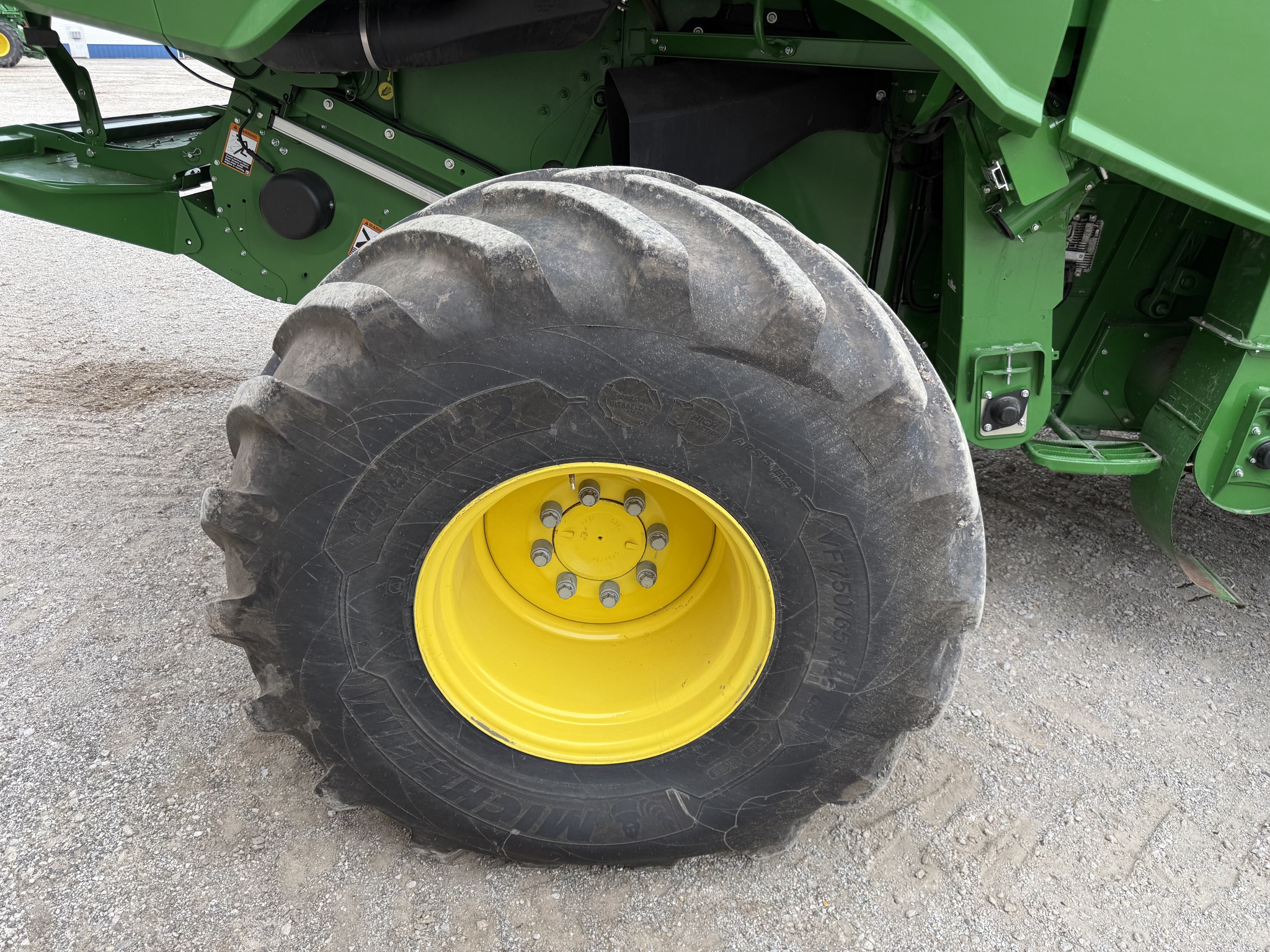  2021 John Deere S780 at Heritage Tractor in Pontiac, IL
