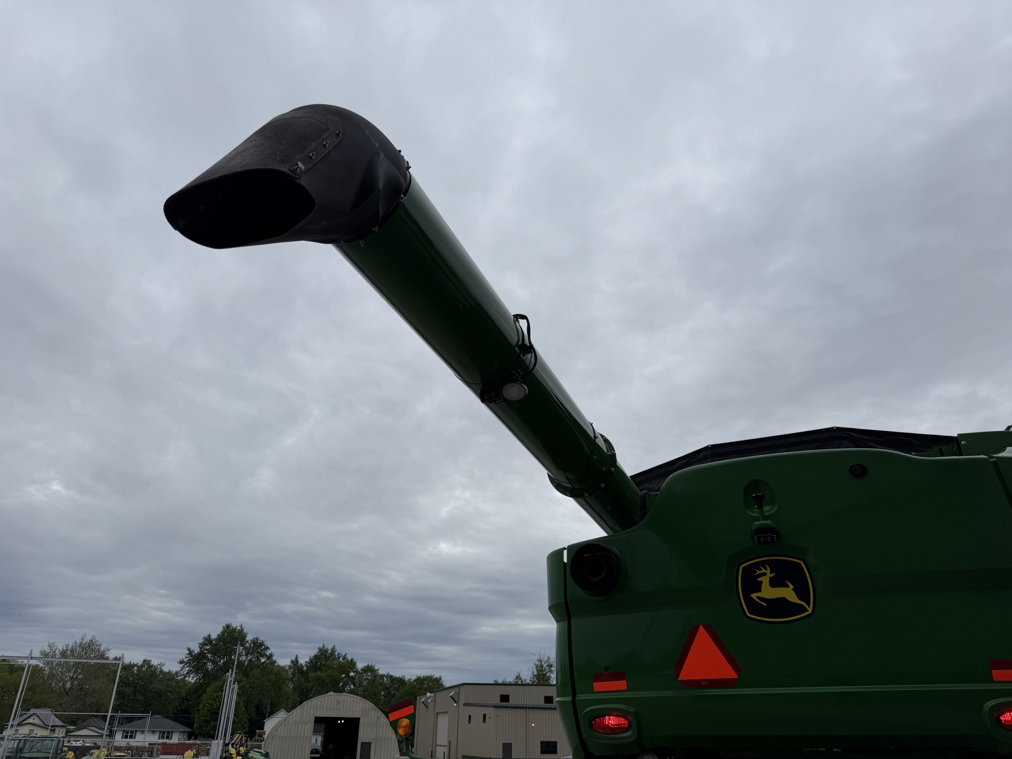  2021 John Deere S780 at Heritage Tractor in Pontiac, IL