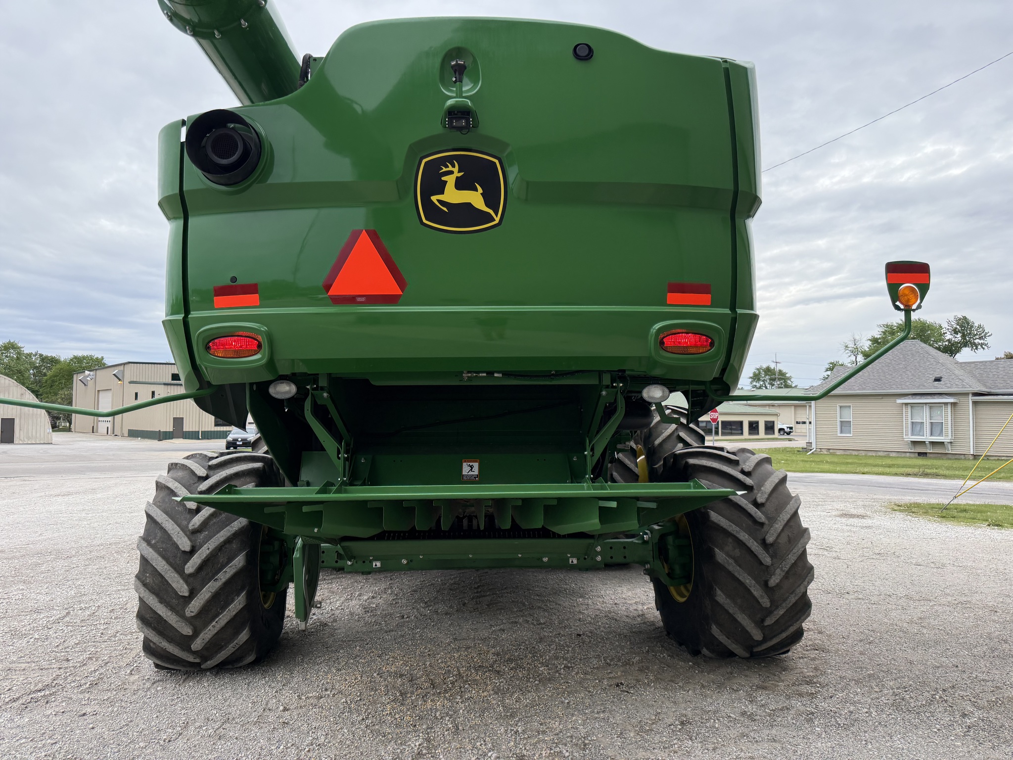  2021 John Deere S780 at Heritage Tractor in Pontiac, IL