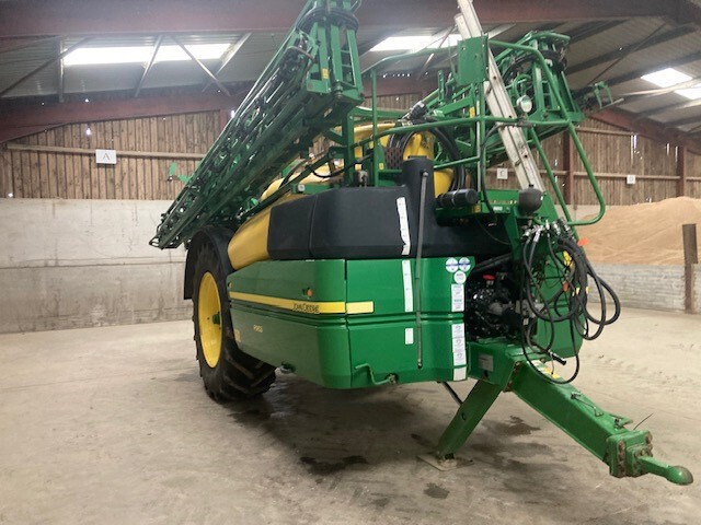 2013 John Deere R952i