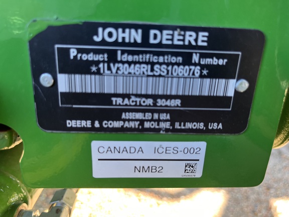 2025 John Deere 3046R - Photo39
