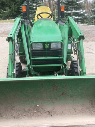 Photo of 2003 John Deere 4210