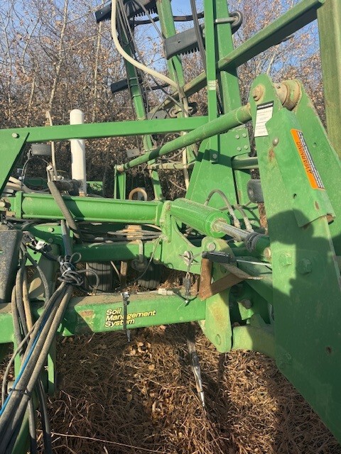 2002 John Deere 2400 Image 7