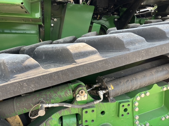 2025 John Deere 9RT 590 - Photo13