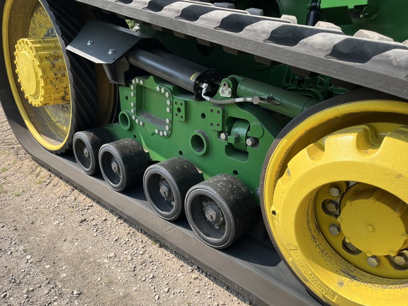 2025 John Deere 9RT 590 - Photo16