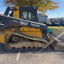 2022 John Deere 331G Image 5