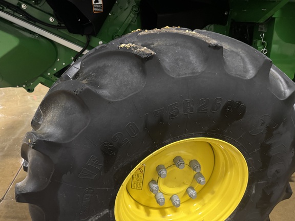 2025 John Deere S7 900 - Photo5