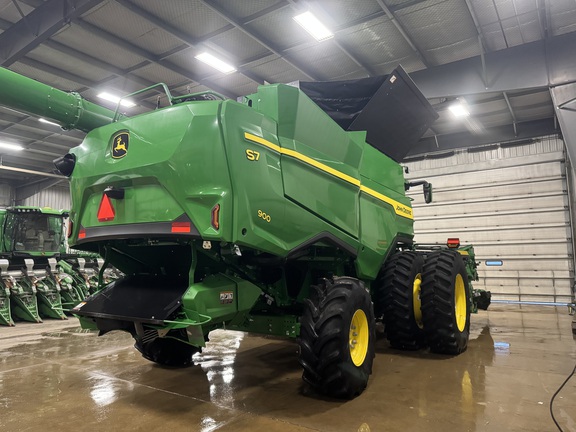 2025 John Deere S7 900 - Photo9