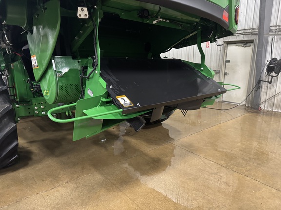 2025 John Deere S7 900 - Photo10