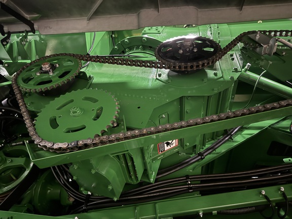 2025 John Deere S7 900 - Photo11