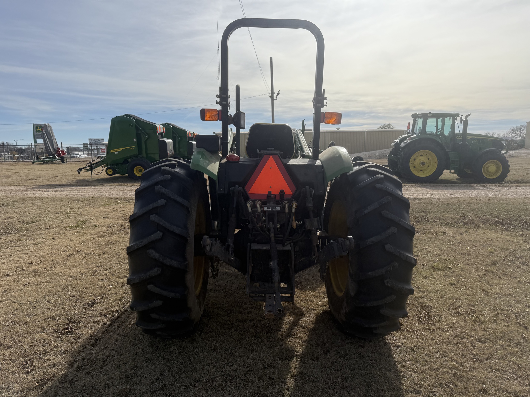 2000 John Deere 5310 Image 4