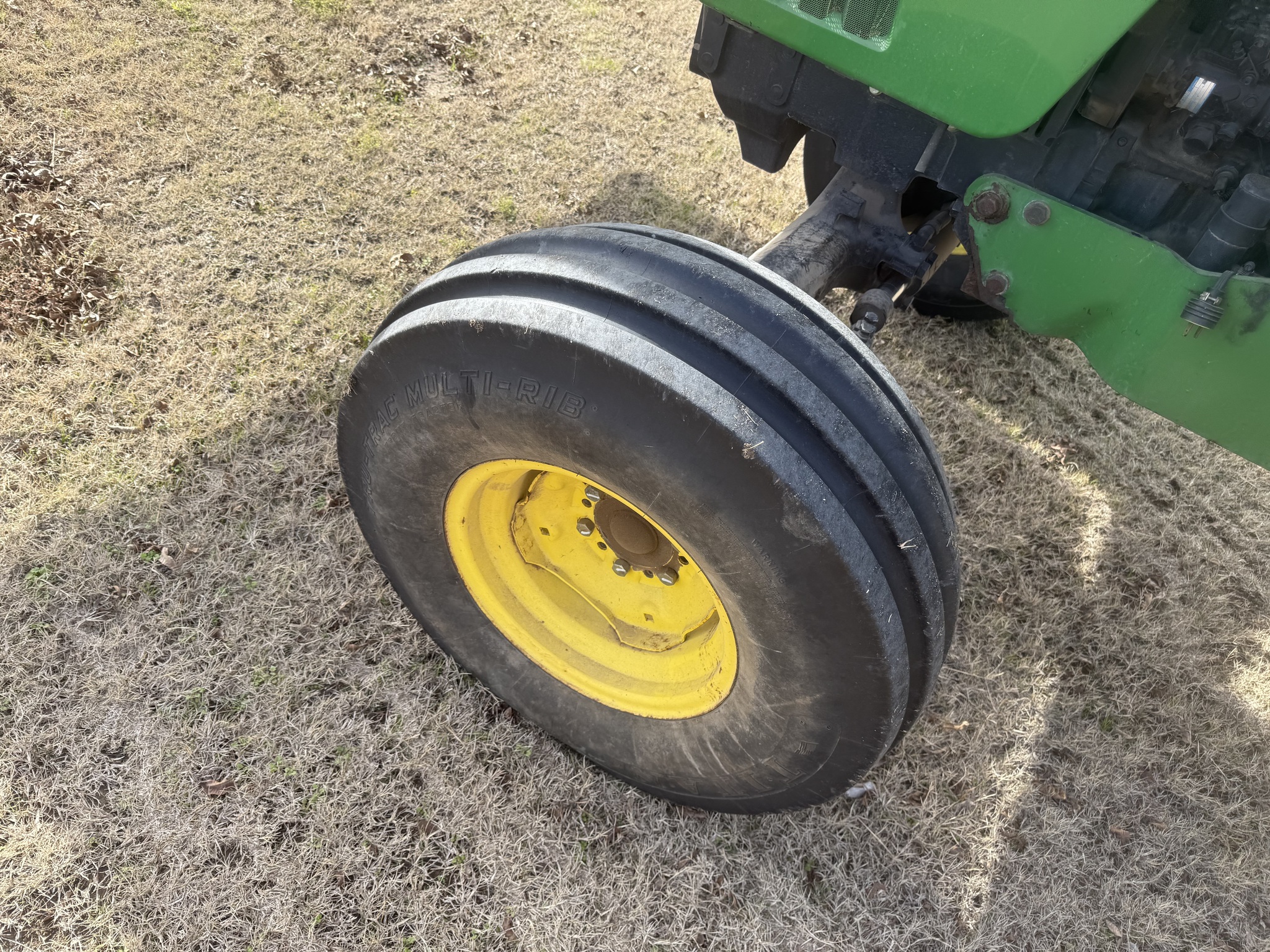 2000 John Deere 5310 Image 14