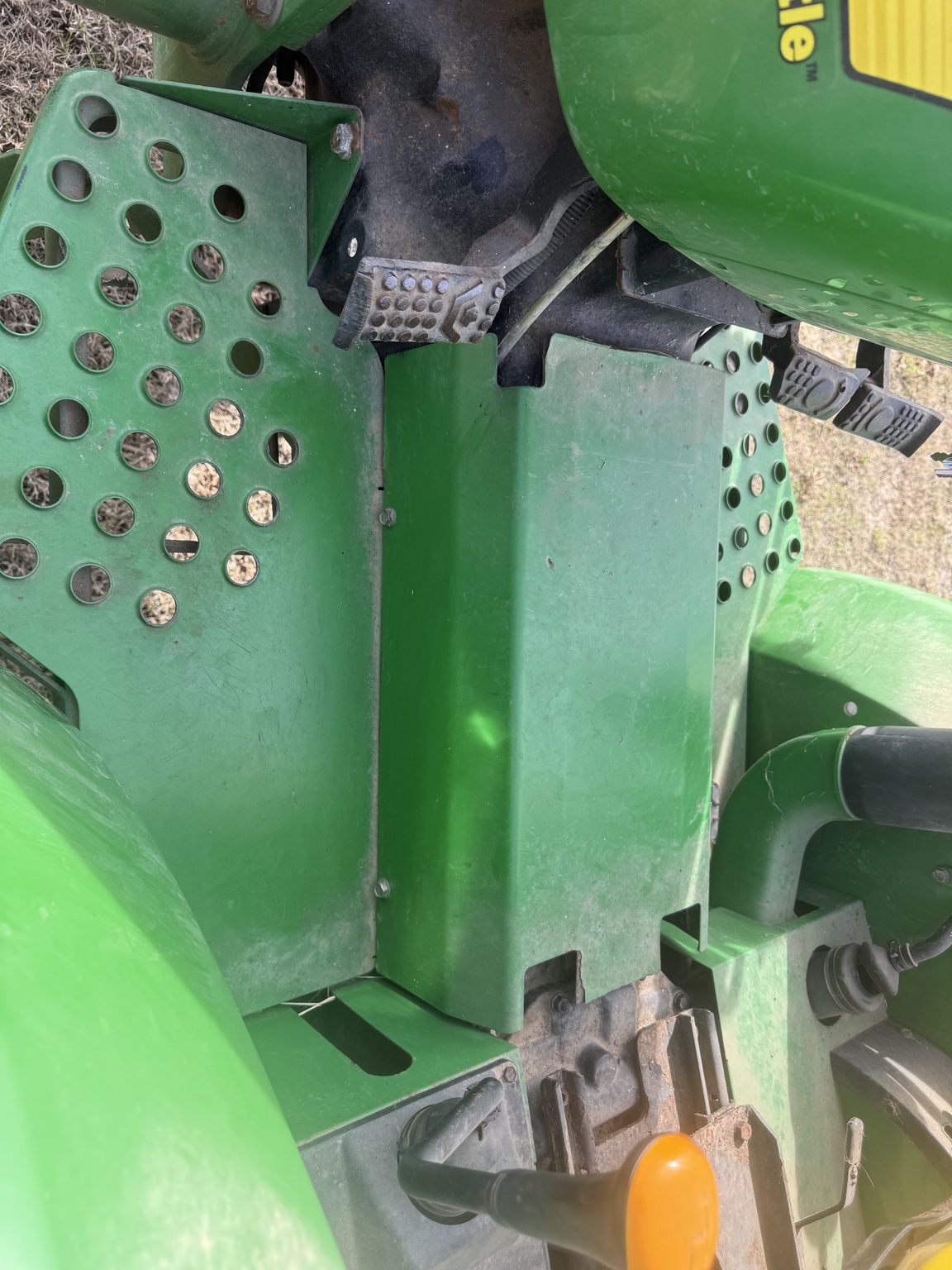 2000 John Deere 5310 Image 10