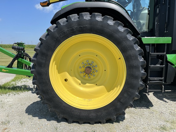 2025 John Deere 8R 370 - Photo15
