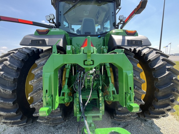 2025 John Deere 8R 370 - Photo28