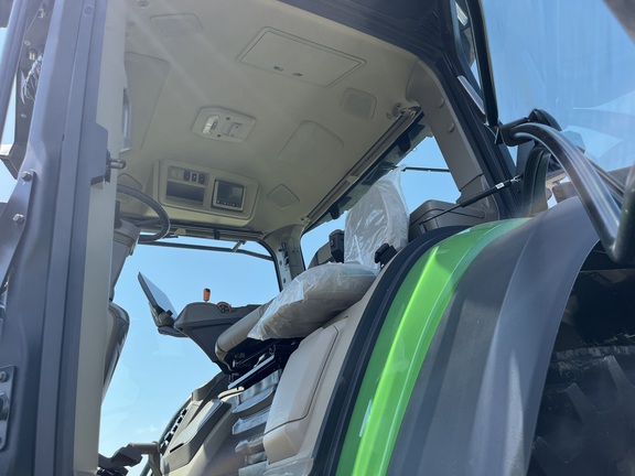 2025 John Deere 8R 370 - Photo33