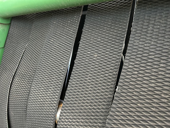 2001 John Deere 567 - Photo21