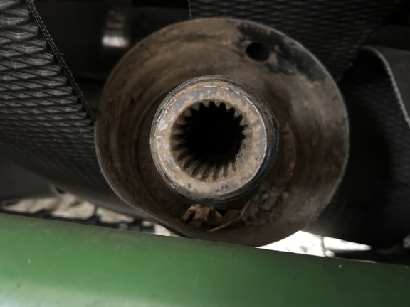 2001 John Deere 567 - Photo19