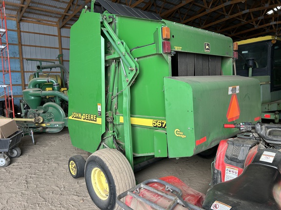 2001 John Deere 567 - Photo4