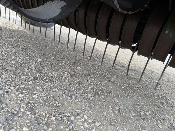 2001 John Deere 567 - Photo20