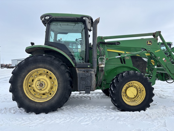  John Deere 7200R