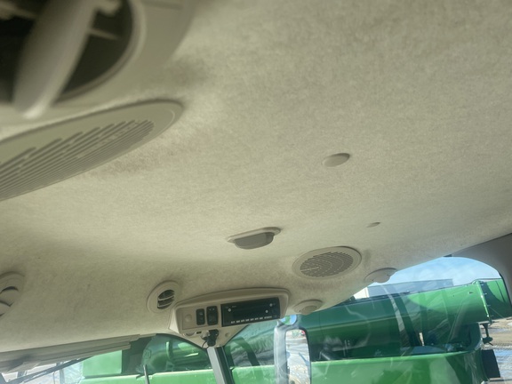 2023 John Deere S780 - Photo19