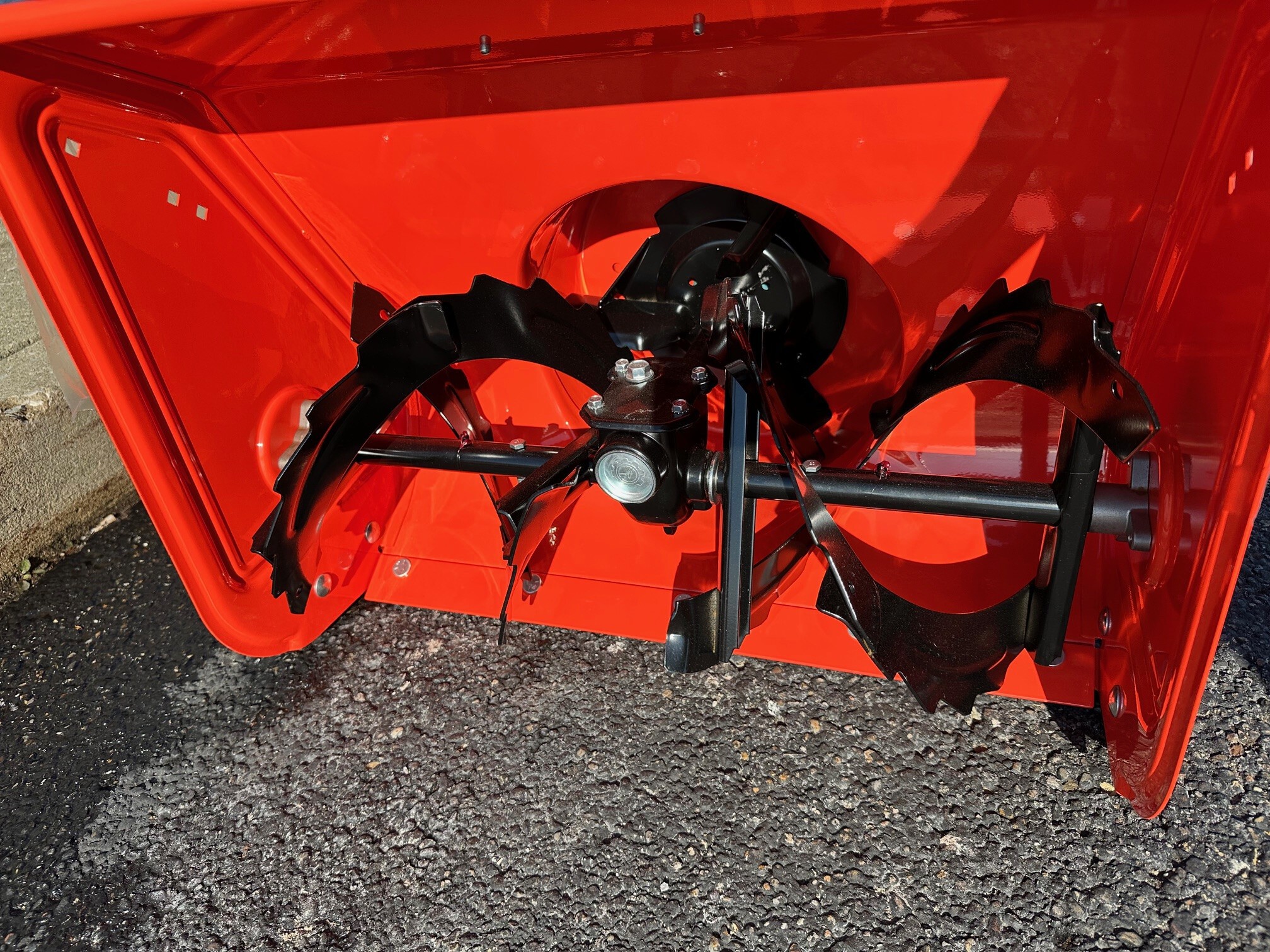 Ariens Compact 24 Image 8