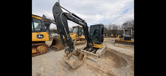 Photo of a 2023 John Deere 35G