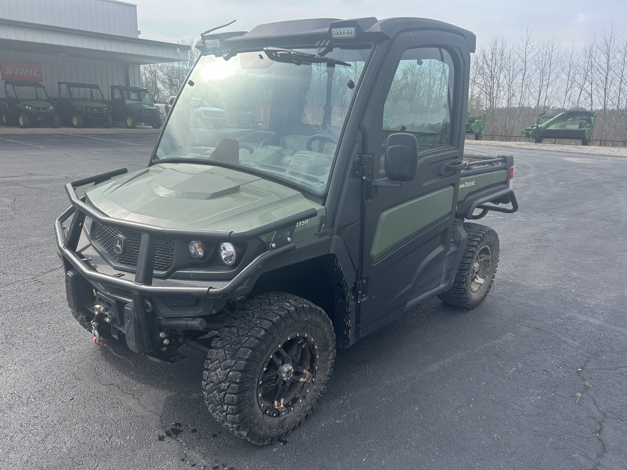  2024 John Deere XUV 835R at Heritage Tractor in Anderson, MO