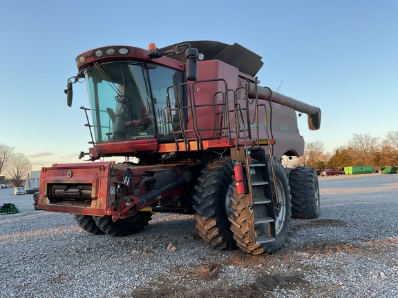 Photo of 2010 Case IH 8120