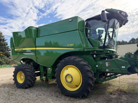 2024 John Deere S780 - Photo6