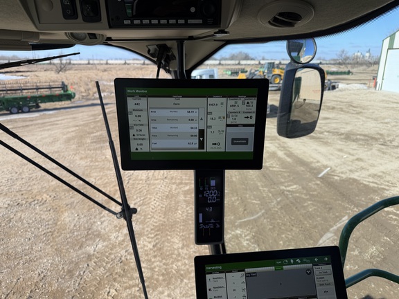 2024 John Deere S770 - Photo42