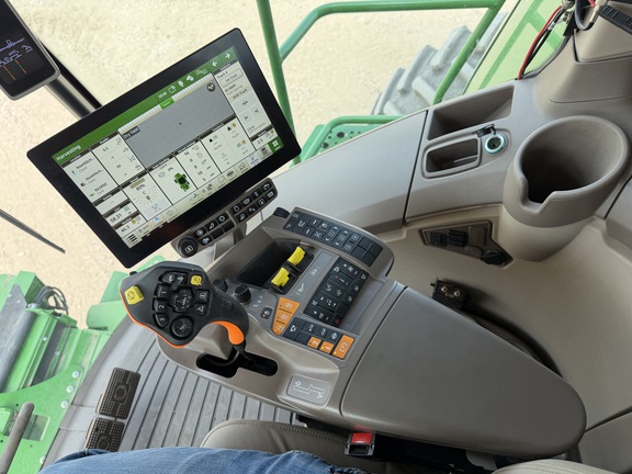 2024 John Deere S770 - Photo42