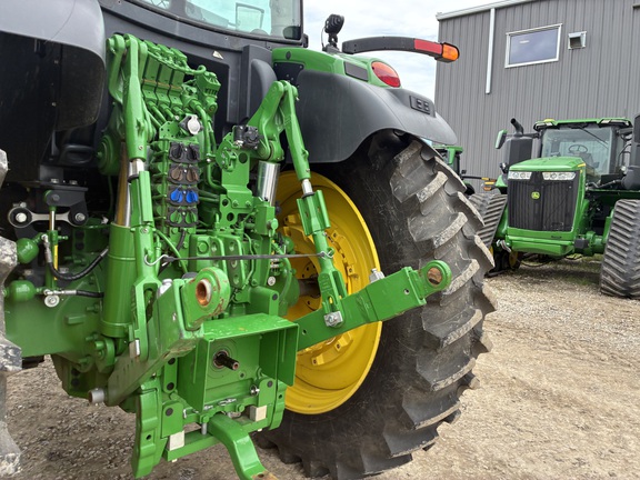 2025 John Deere 6R 175 - Photo25