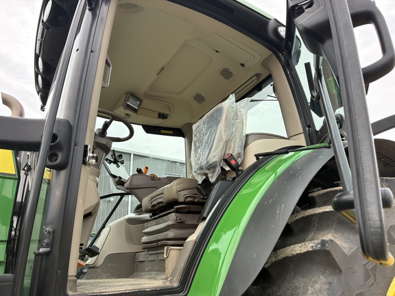 2025 John Deere 6R 175 - Photo30