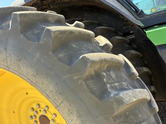 John Deere 8R 370 image 19