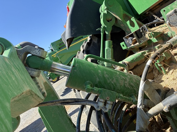 John Deere 8R 370 image 29