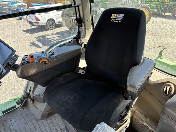 John Deere 8R 370 image 7