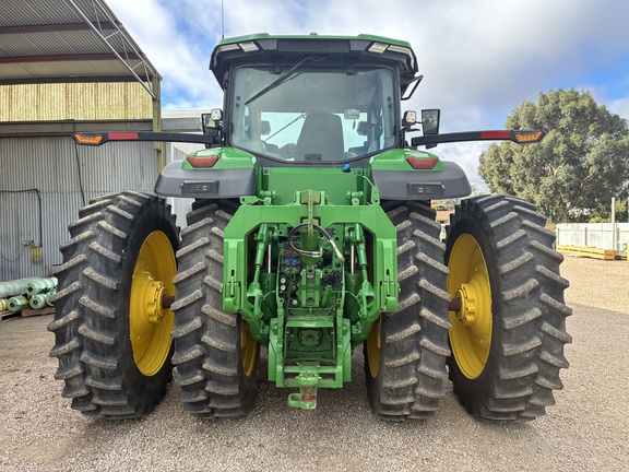 John Deere 8R 370 image 6