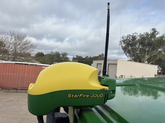John Deere 8R 370 image 34
